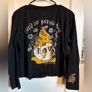 Octopied Mind ‘Tired of Bee-ing’ long sleeve crop top